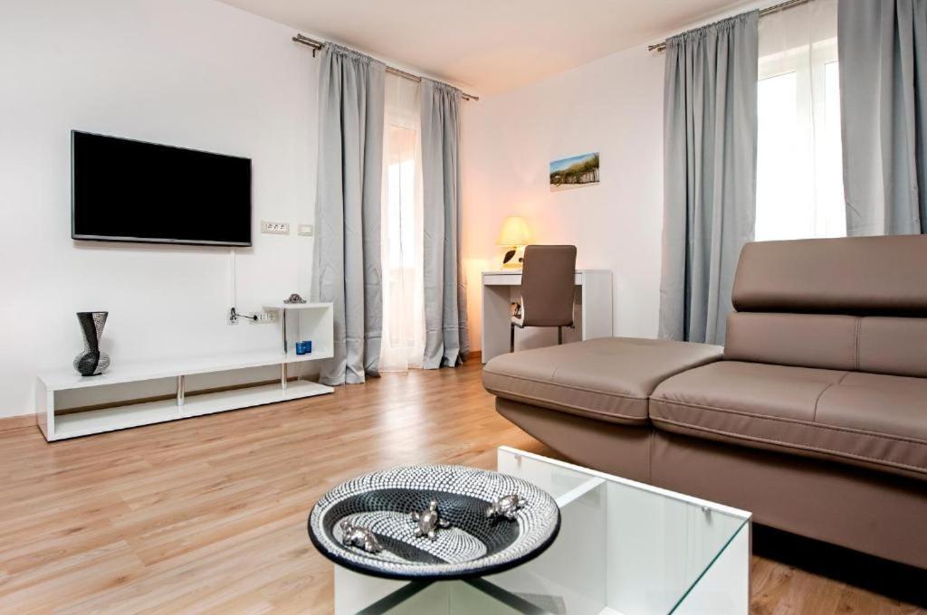 Aria Room And Apartmant Fuga Rovinj Extérieur photo